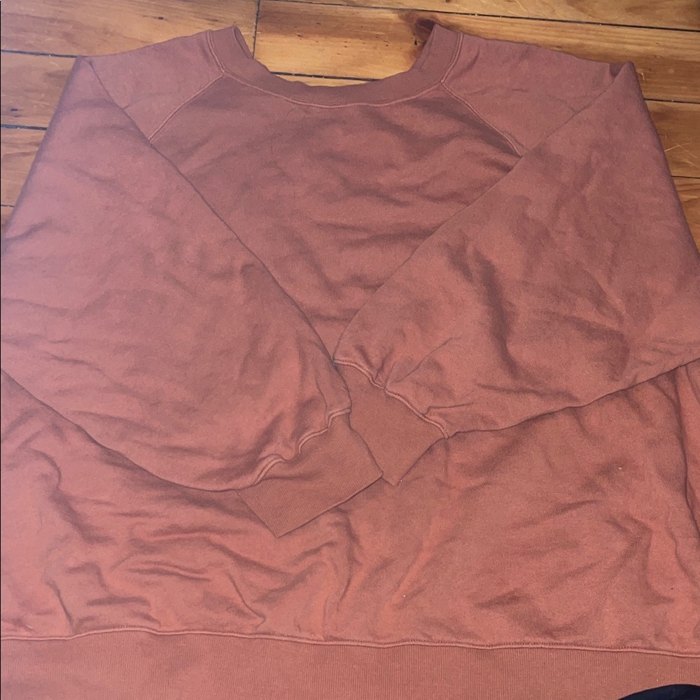 Old Navy Men's Terracotta Crewneck Sweater